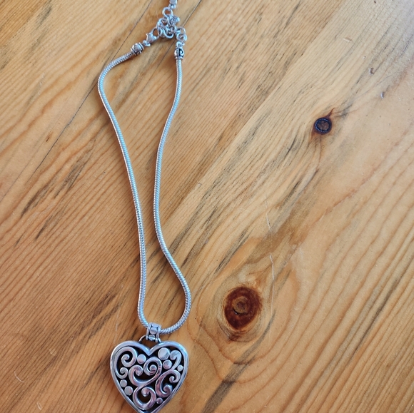 BRIGHTON Elegant Silver Heart Pendant Necklace - Picture 7 of 9